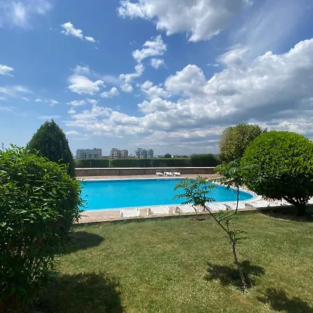 Daire Rutland C8 Two Bedroom *