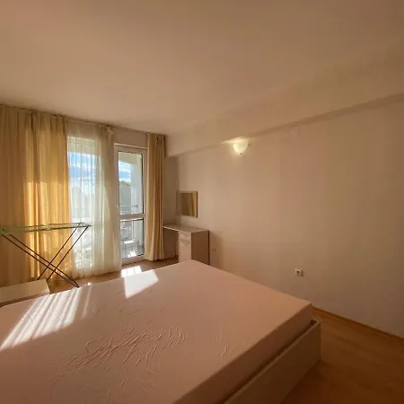 Apartment Rutland C8 Two Bedroom