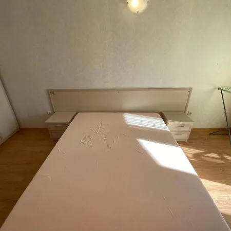 Апартаменты Rutland C8 Two Bedroom *