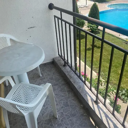 Апартаменты Rutland C8 Two Bedroom *