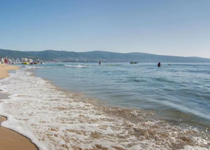 Rutland C8 Two Bedroom Apartment Rawda