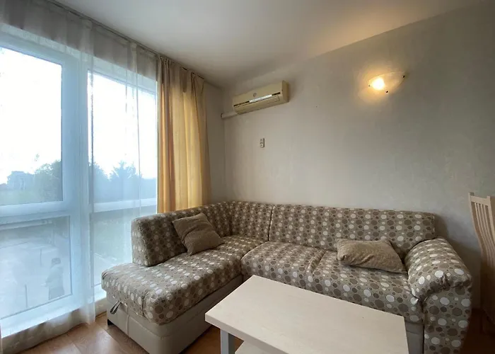 Rutland C8 Two Bedroom Appartement *